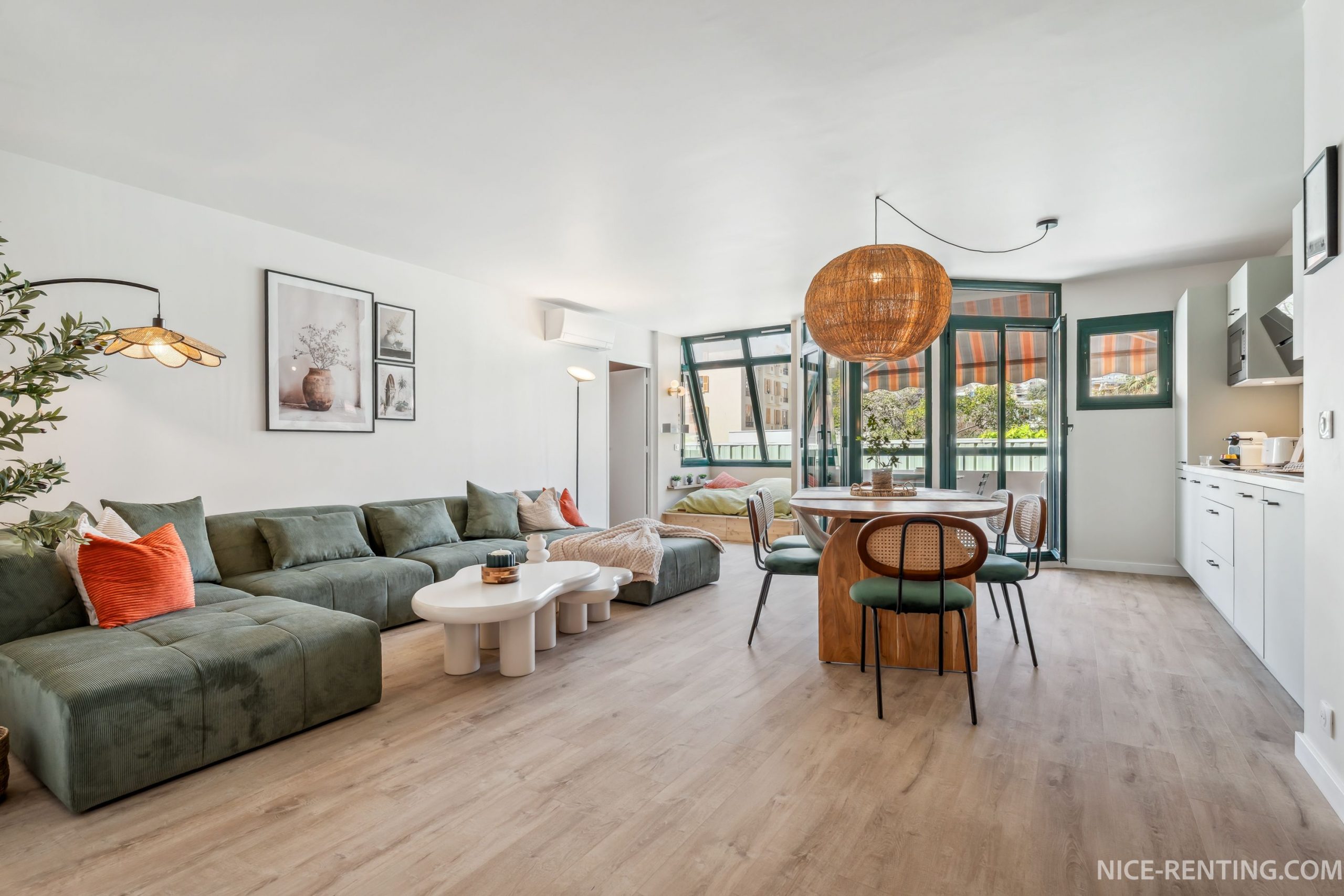 NICE-RENTING-fleurs (1)