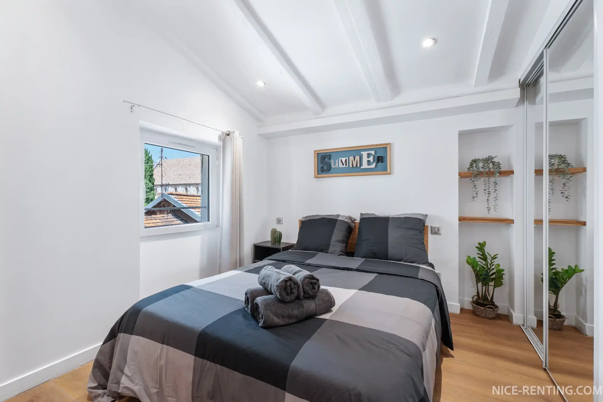NICE-RENTING-6BFRANCE (1)
