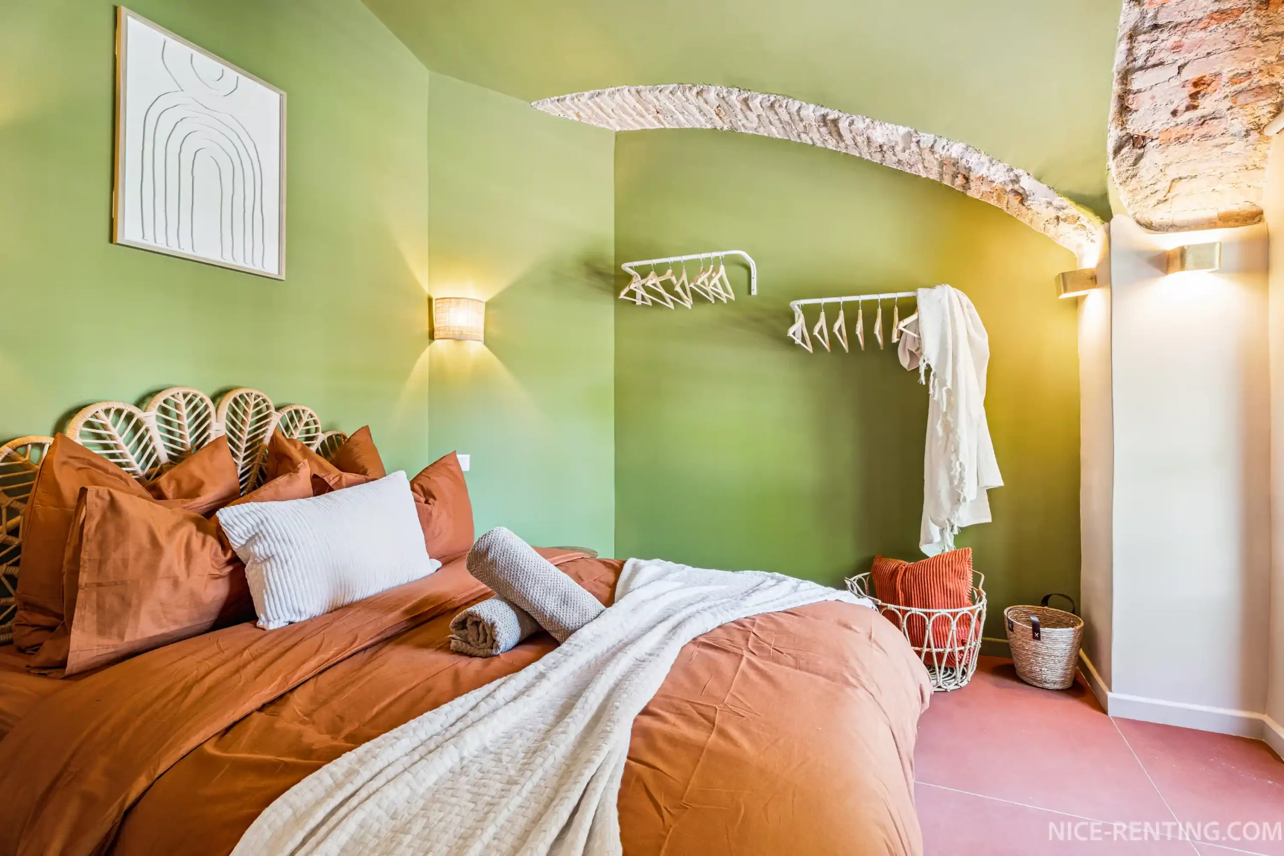 NICE-RENTING-CROTTI-2P(8)