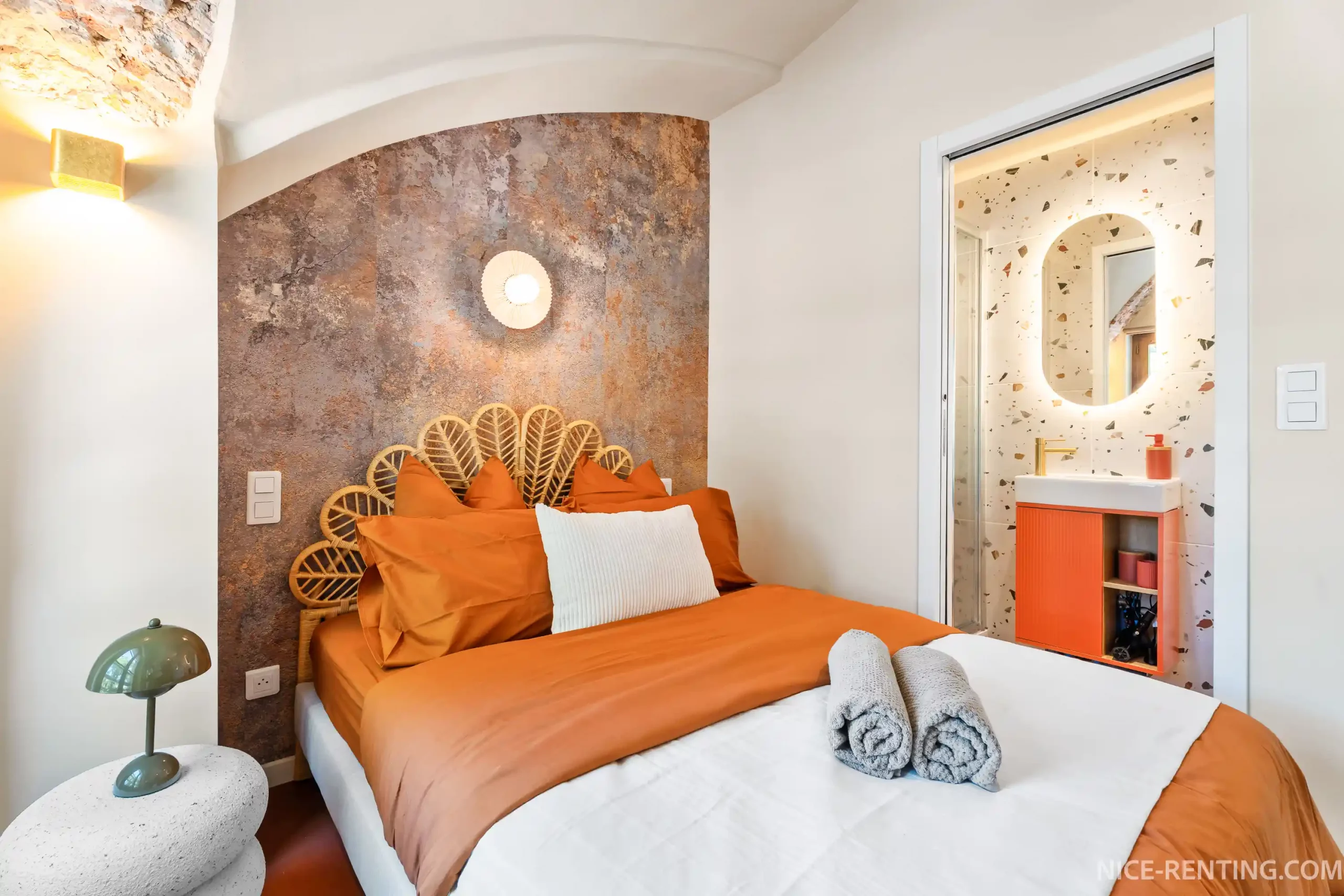 NICE-RENTING-CROTTI-STUDIO (6)