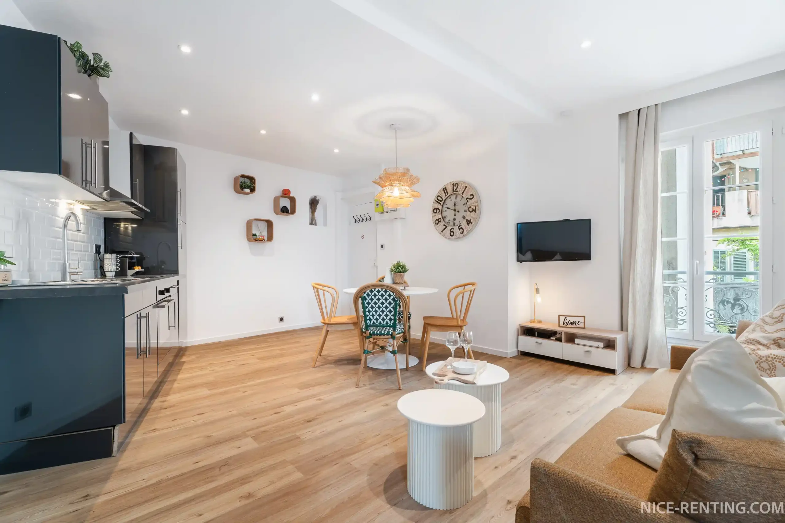 nice-renting-35massena (1)